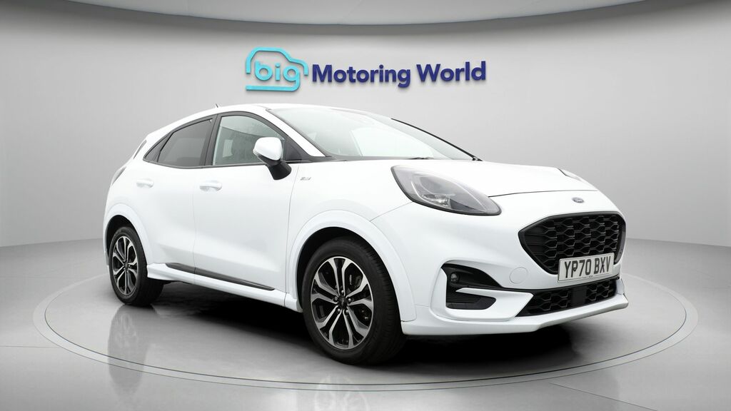 Ford Puma St-line White