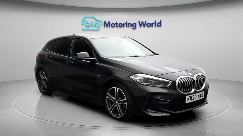 BMW 1 Series M Sport Black