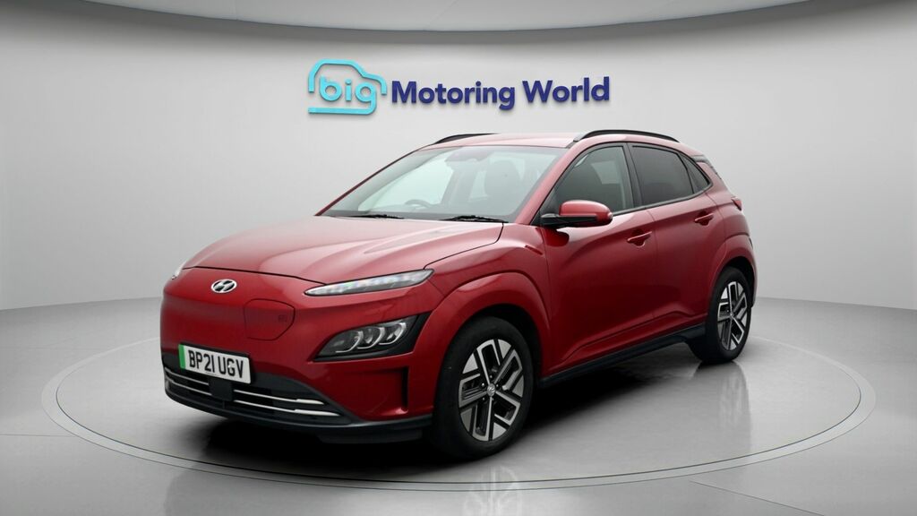 Hyundai Kona Premium Red #3