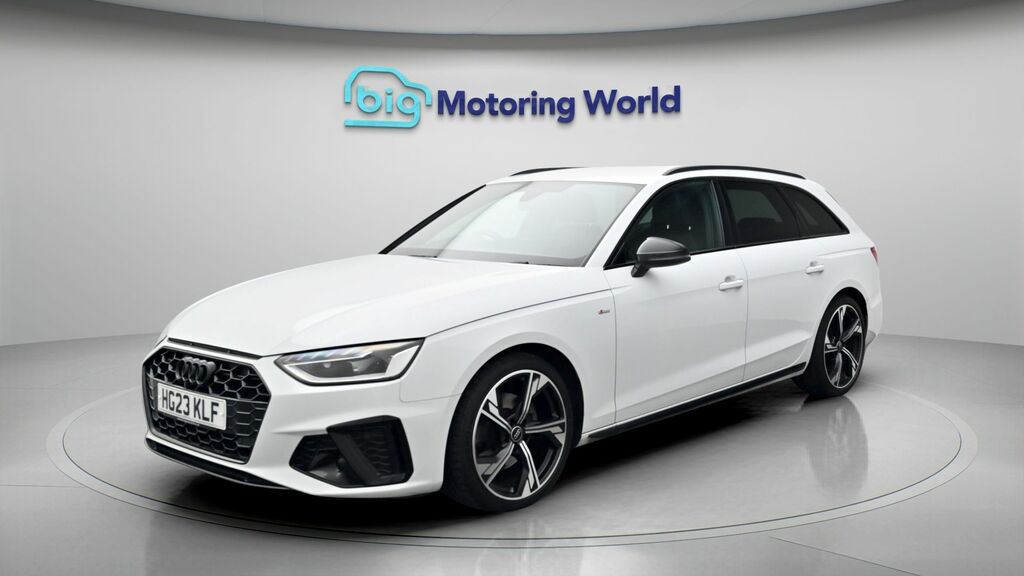 Audi A4 Avant Black Edition HG23KLF White #3