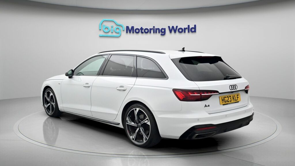 Audi A4 Avant Black Edition HG23KLF White #5