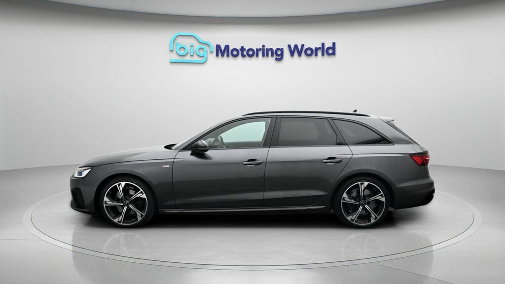 Audi A4 Avant Black Edition RA23SBO Grey #4