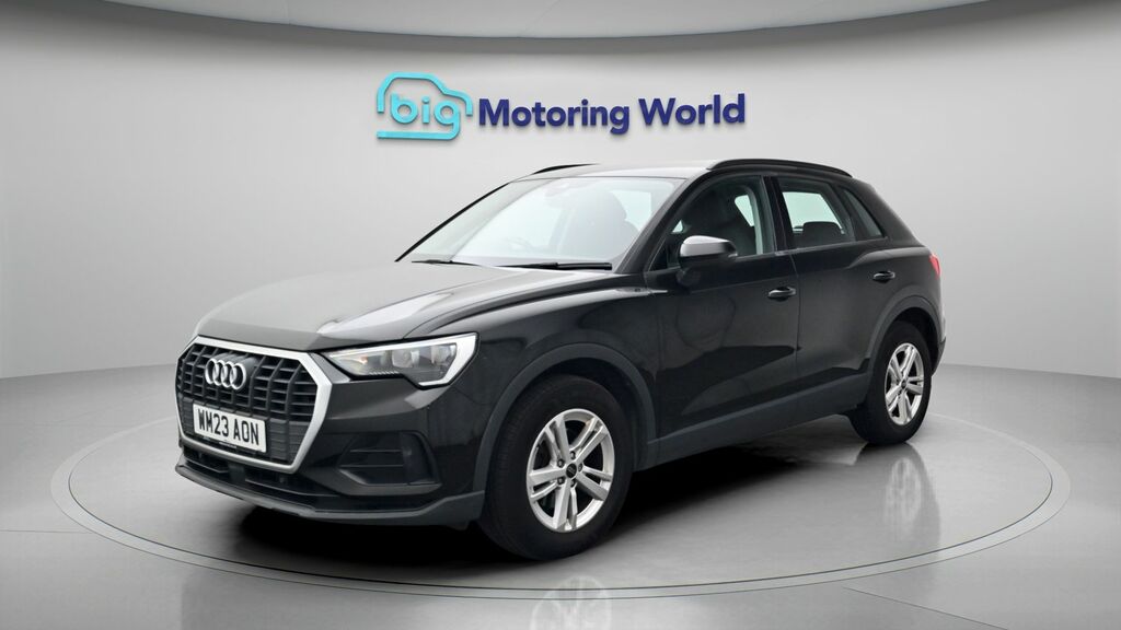 Audi Q3 Technik WM23AON Black #3
