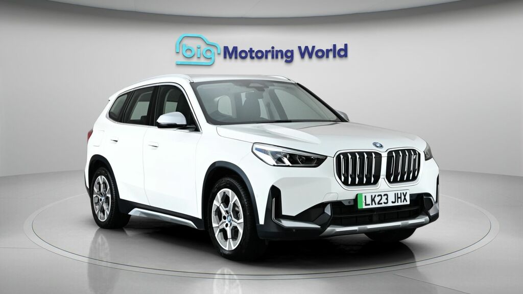 BMW iX1 Xline White