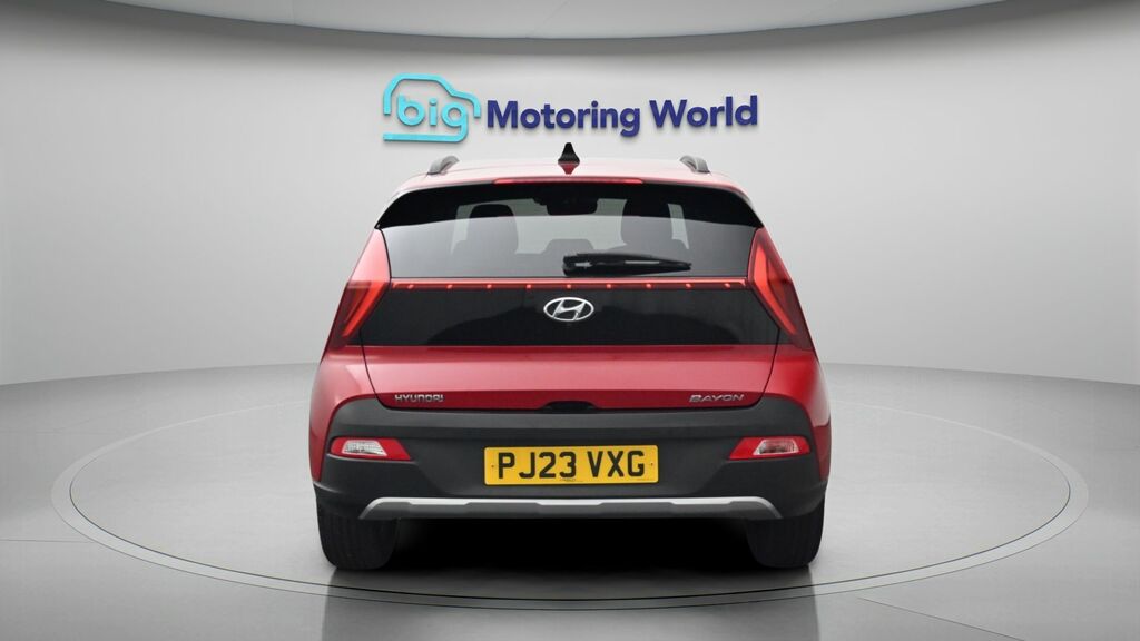 Hyundai Bayon Premium Red #6