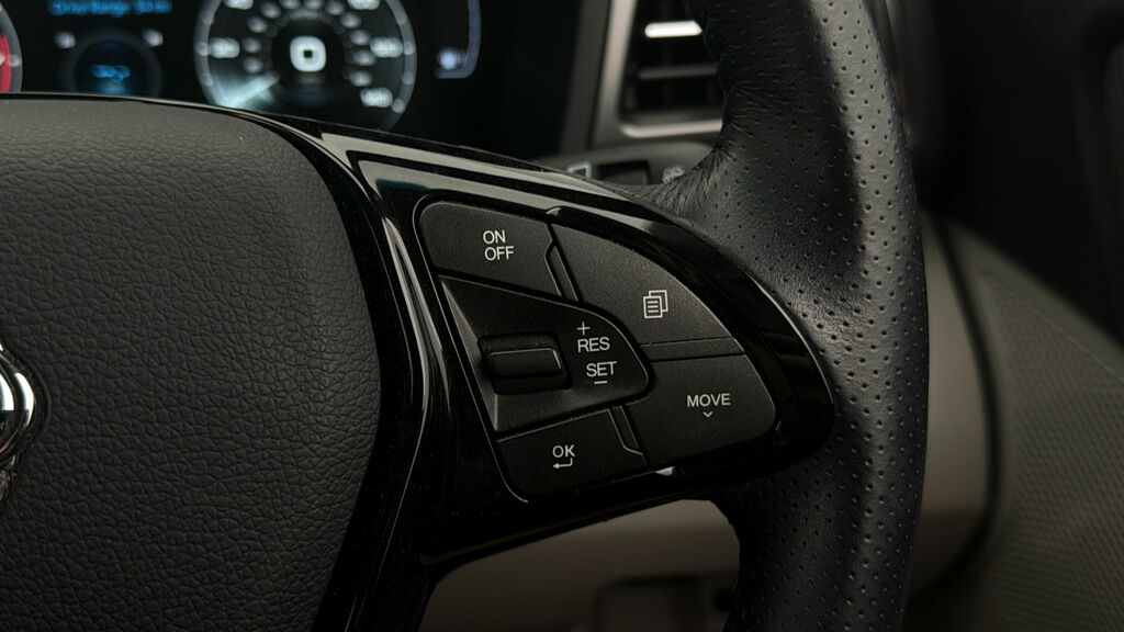 SsangYong Tivoli Ex Black #23