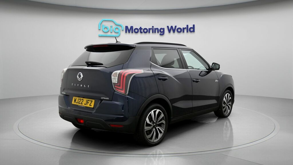 SsangYong Tivoli Ex Black #7