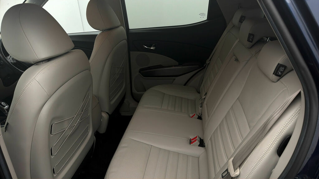 SsangYong Tivoli Ex Black #15