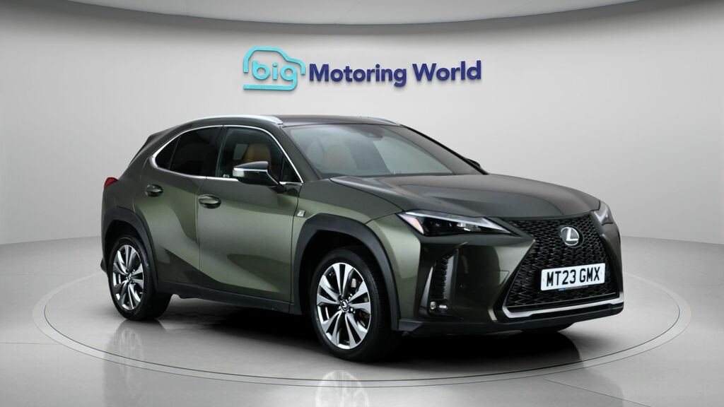 Lexus UX F Sport Design Green