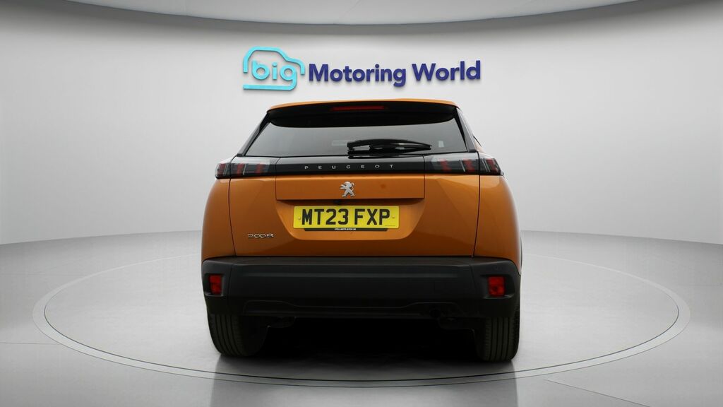 Peugeot 2008 Allure Premium MT23FXP Orange #6