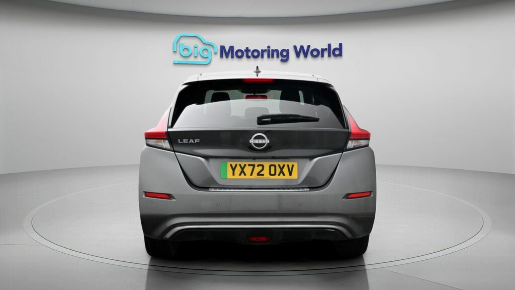 Nissan Leaf N-connecta YX72OXV Grey #6