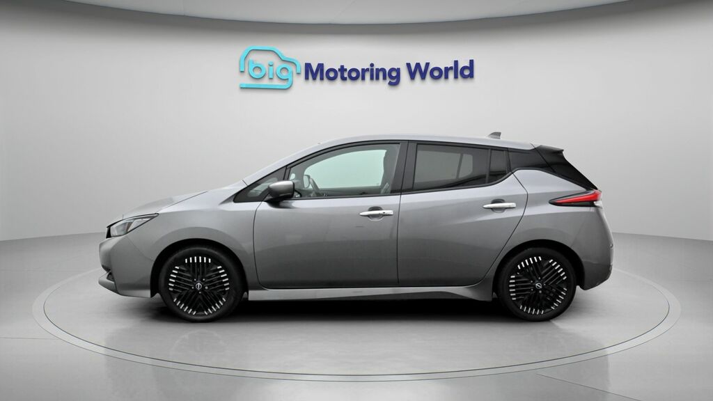 Nissan Leaf N-connecta YX72OXV Grey #4