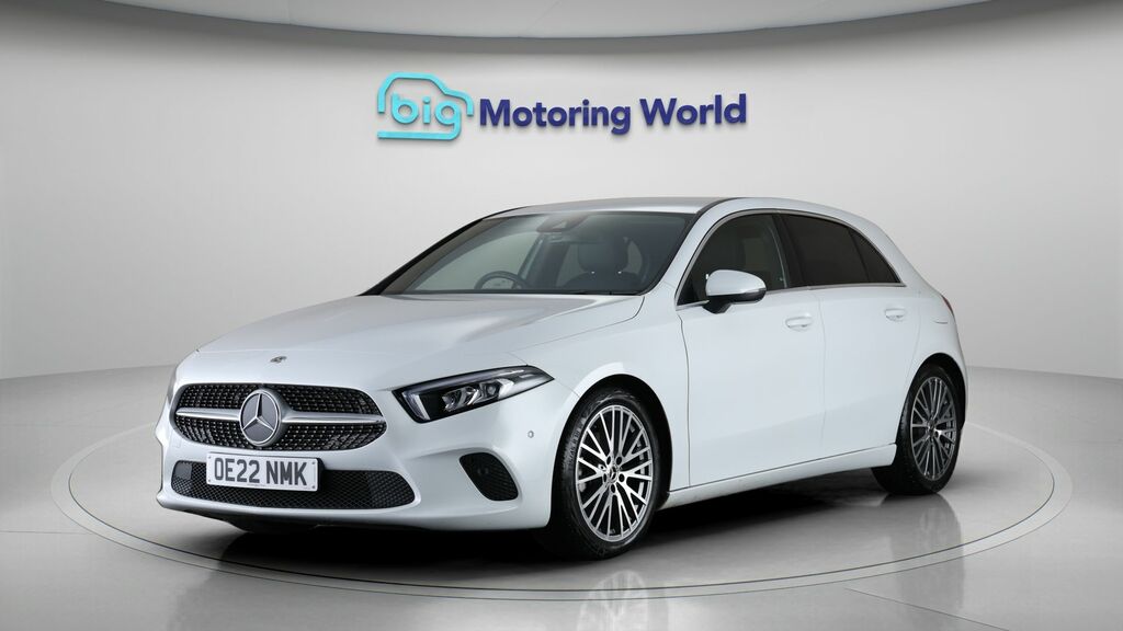 Mercedes-Benz A Class Sport Edition OE22NMK White #3