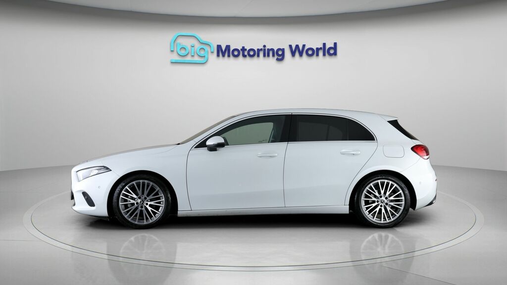 Mercedes-Benz A Class Sport Edition OE22NMK White #4