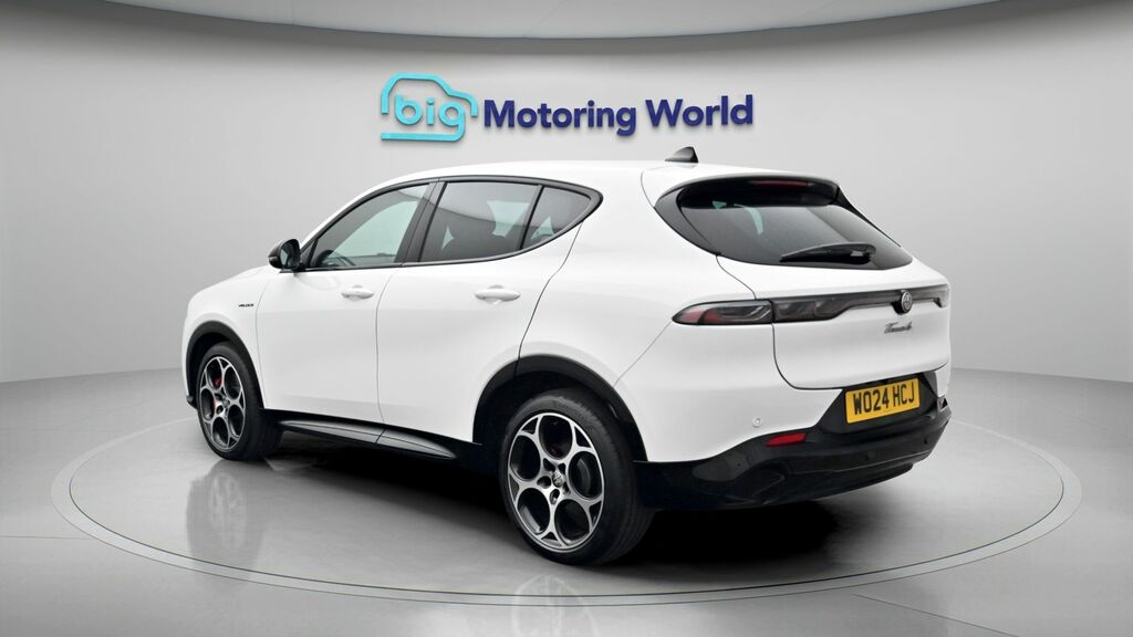 Alfa Romeo Tonale Sprint White #5