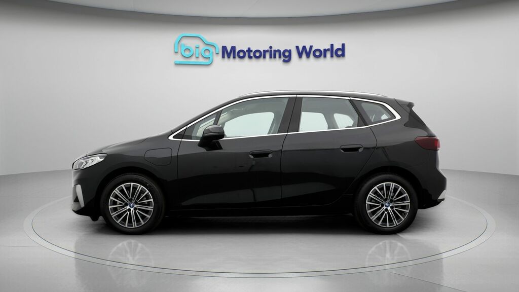 BMW 2 Series Active Tourer Luxury Black #4