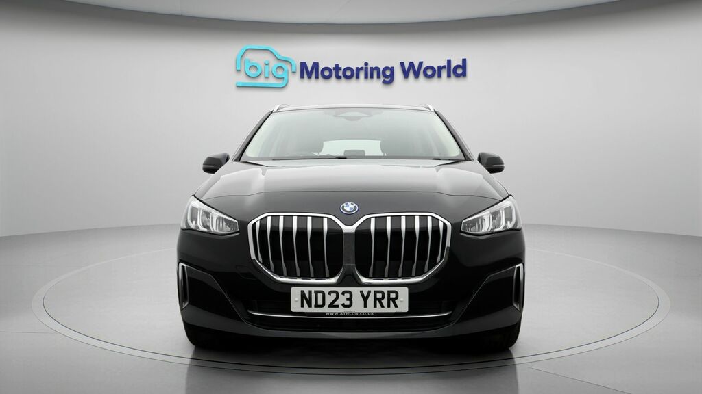 BMW 2 Series Active Tourer Luxury Black #2