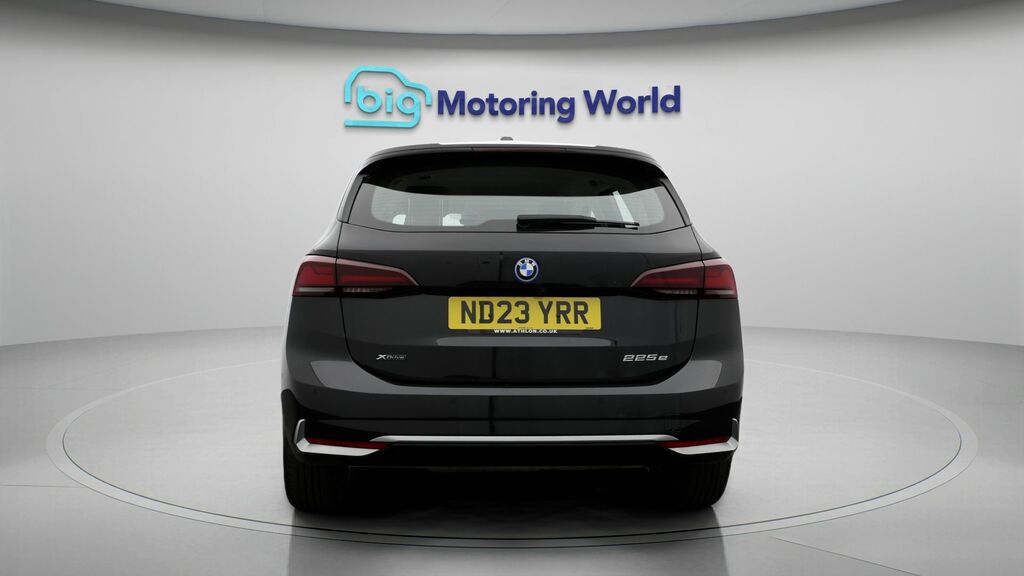 BMW 2 Series Active Tourer Luxury Black #6