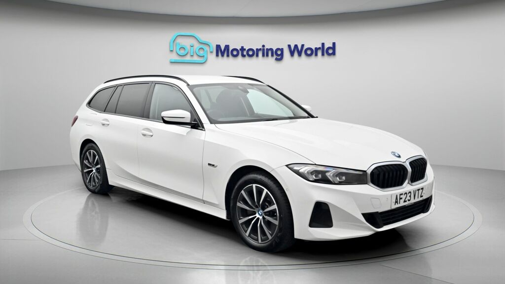 BMW 3 Series Sport White