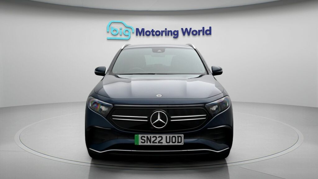 Mercedes-Benz EQA Amg Line Blue #2