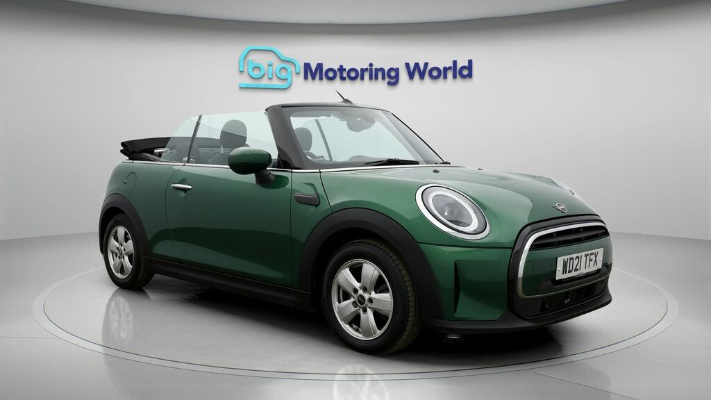 Mini Convertible Cooper Classic Green