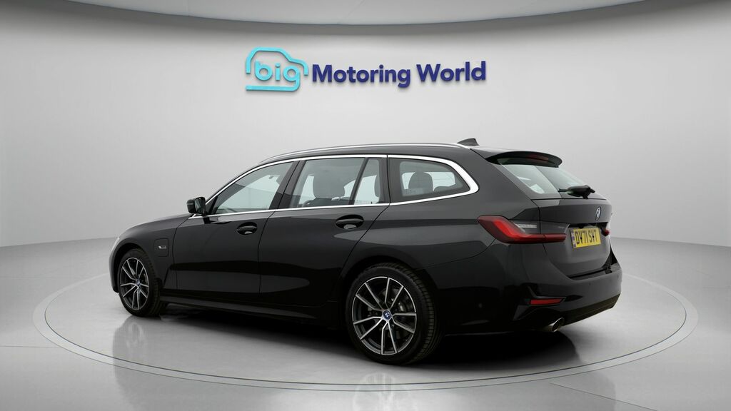 BMW 3 Series Sport Pro DV71SVT Black #5