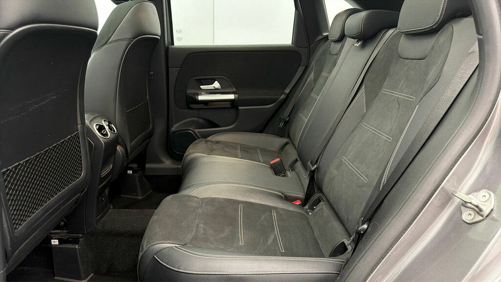 Mercedes-Benz B Class Hatchback Silver #15