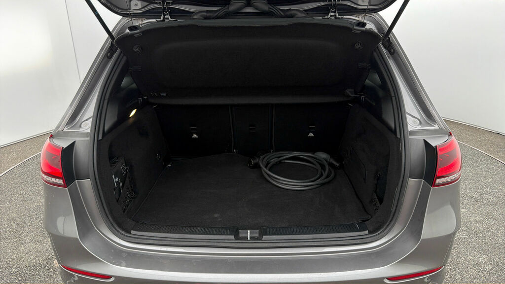 Mercedes-Benz B Class Hatchback Silver #16