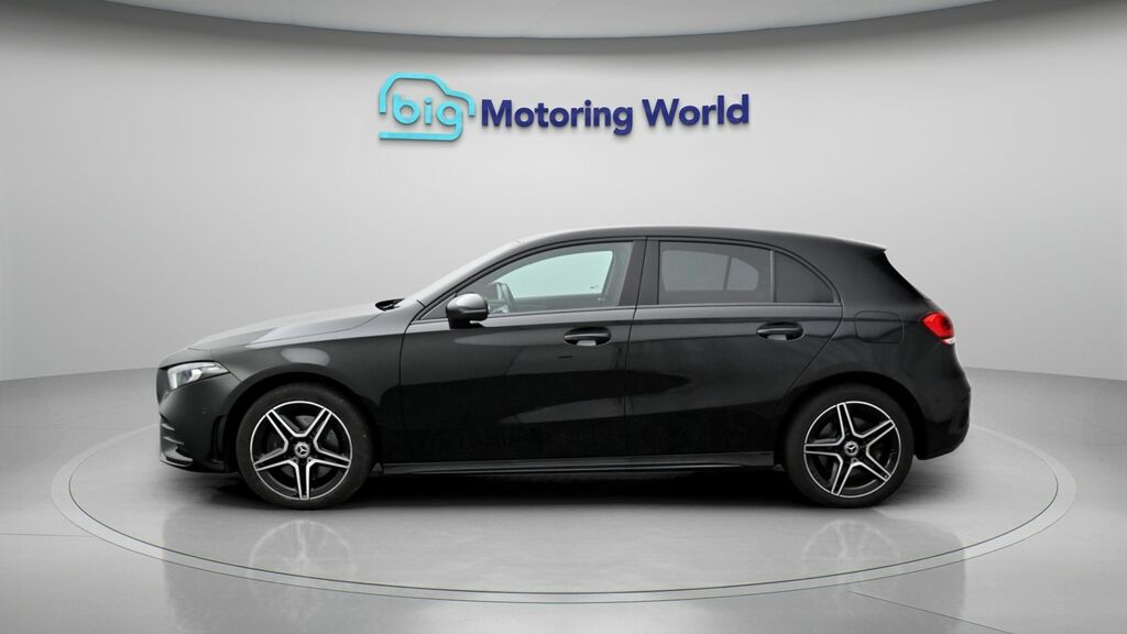 Mercedes-Benz A Class Amg Line RE72KYC Black #4