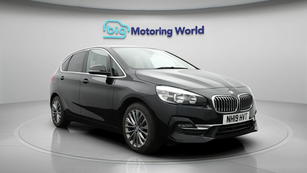 BMW 2 Series Active Tourer Luxury Black
