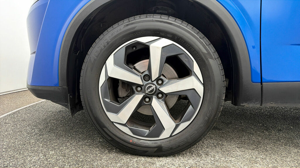 Nissan Qashqai 1.3 Dig-t Mhev 158 N-connecta Xtronic 2Wd Silver #17