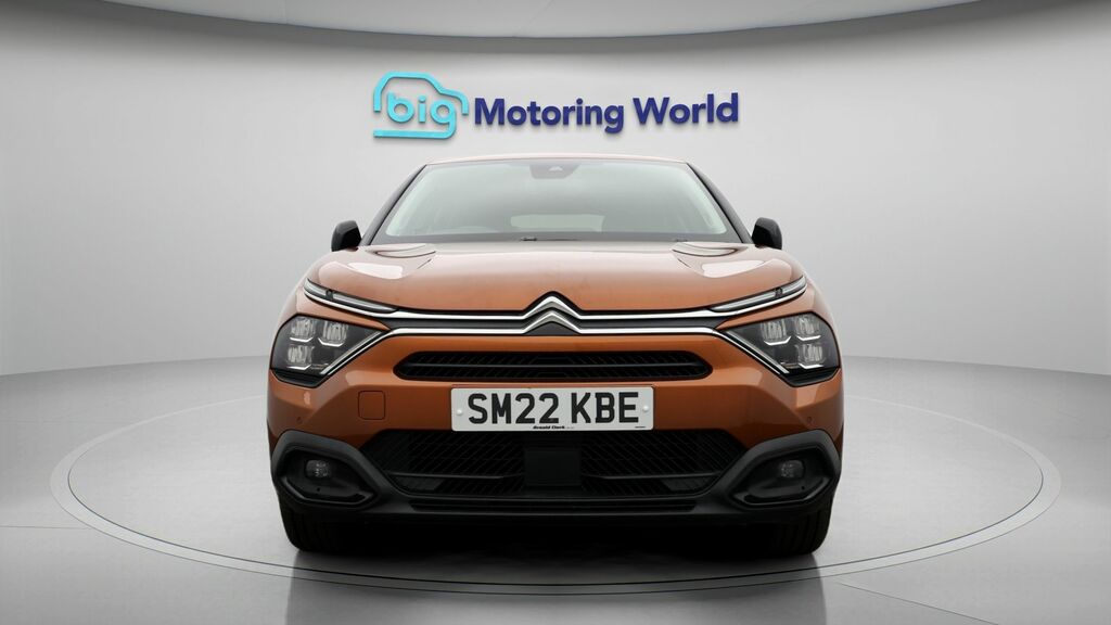 Citroen e-C4 Shine Brown #2