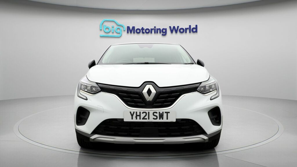 Renault Captur Iconic Black #2