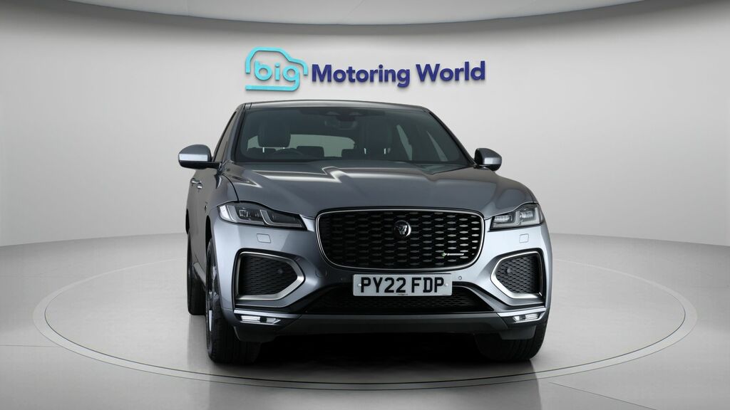 Jaguar F-Pace R-dynamic Se PY22FDP Grey #2
