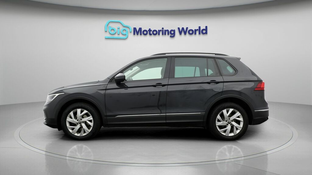 Volkswagen Tiguan Life Grey #4