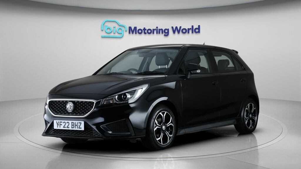 MG MG3 Exclusive Nav Black #3