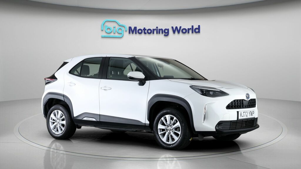 Toyota Yaris Cross Icon White
