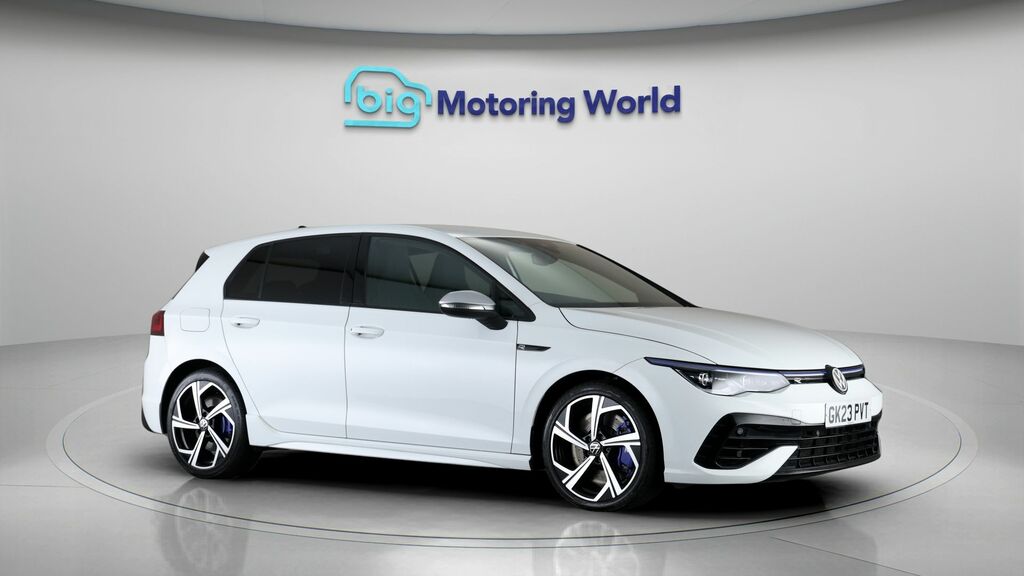 Volkswagen Golf R White