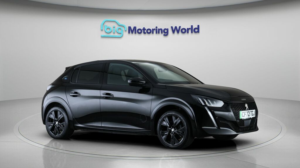 Peugeot e-208 Gt Black