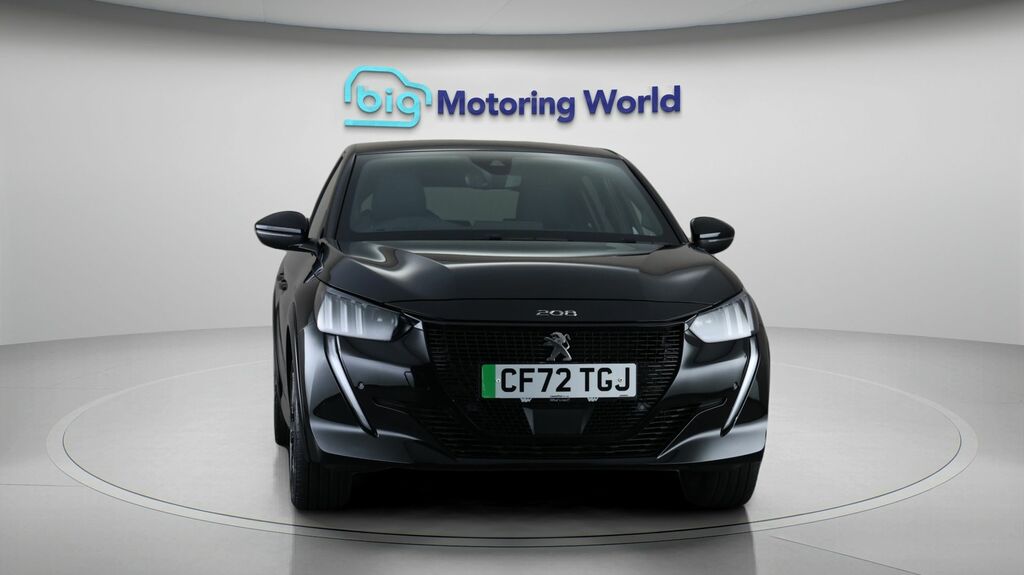 Peugeot e-208 Gt Black #2