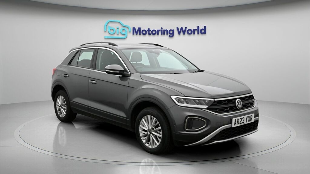 Volkswagen T-Roc Life Grey
