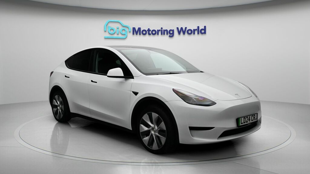 Tesla Model Y Y Model Y Rwd White