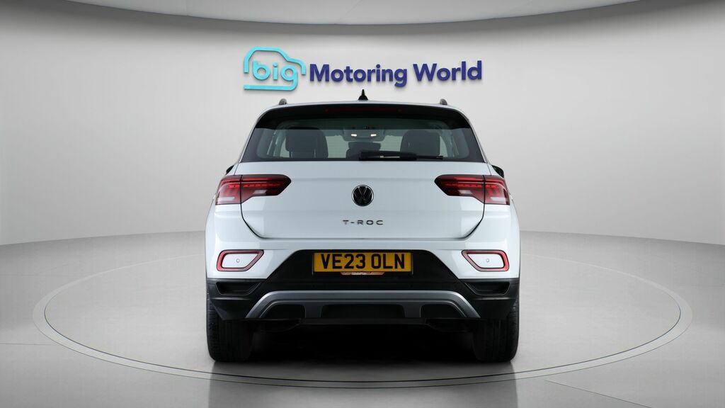 Volkswagen T-Roc Life VE23OLN White #6