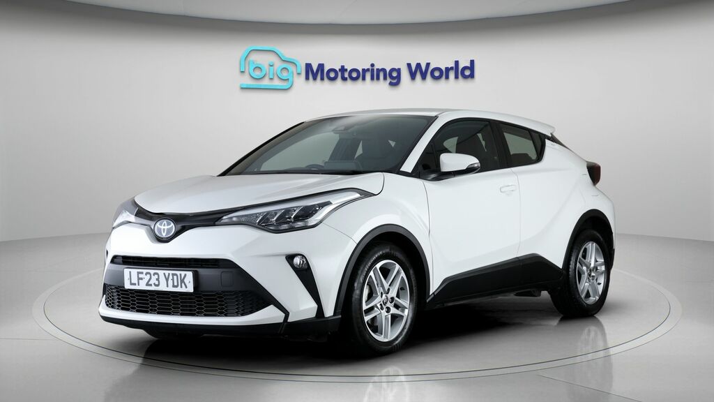 Toyota C-Hr Icon LF23YDK White #3