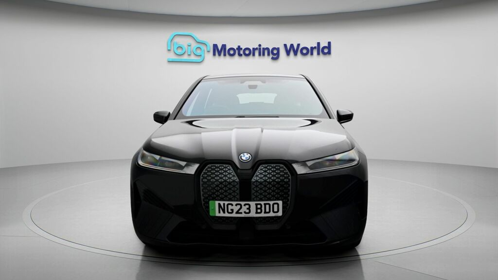 BMW iX M Sport Black #2