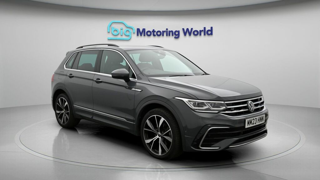 Volkswagen Tiguan R-line Grey