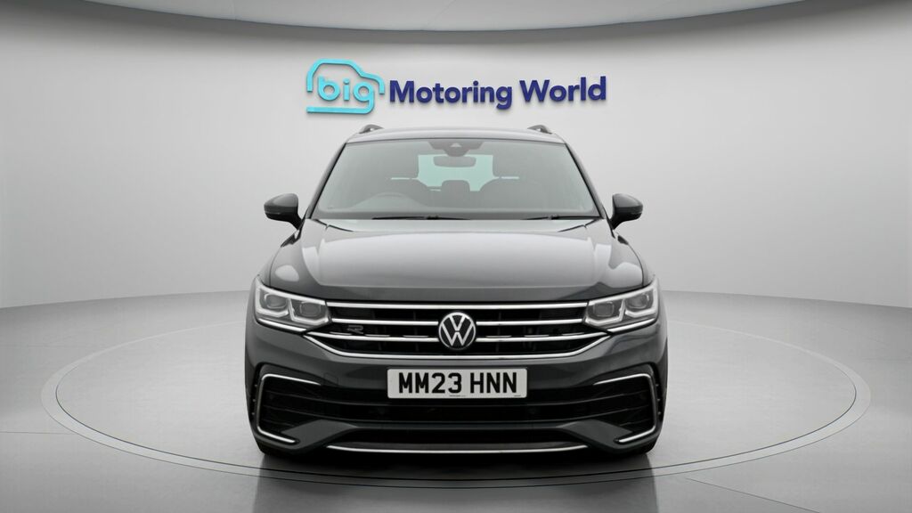 Volkswagen Tiguan R-line MM23HNN Grey #2