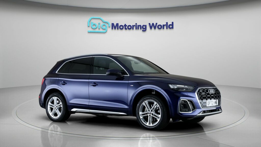 Audi Q5 S Line DP72HME Blue