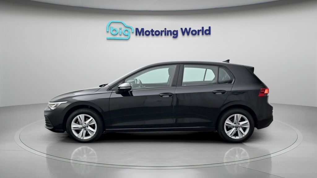 Volkswagen Golf Life AE22YHW Black #4