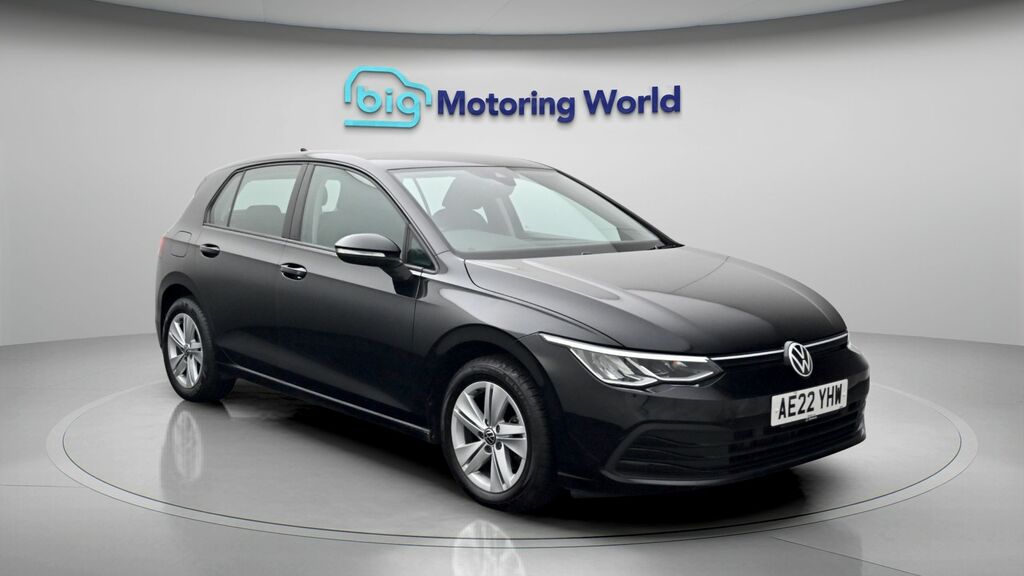 Volkswagen Golf Life AE22YHW Black